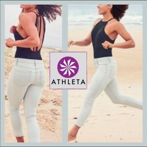 Athleta Sculptek Skinny Crop Jean Glacier Wash
